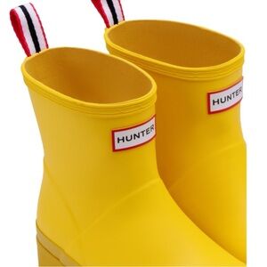 Hunter Women’s Play Short Boots Yellow Comet US 7